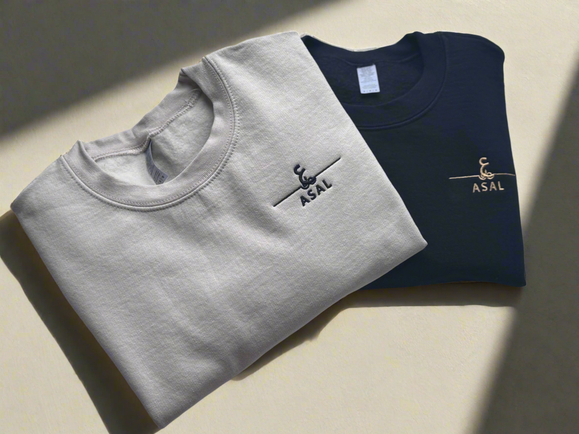 Sweatshirt
