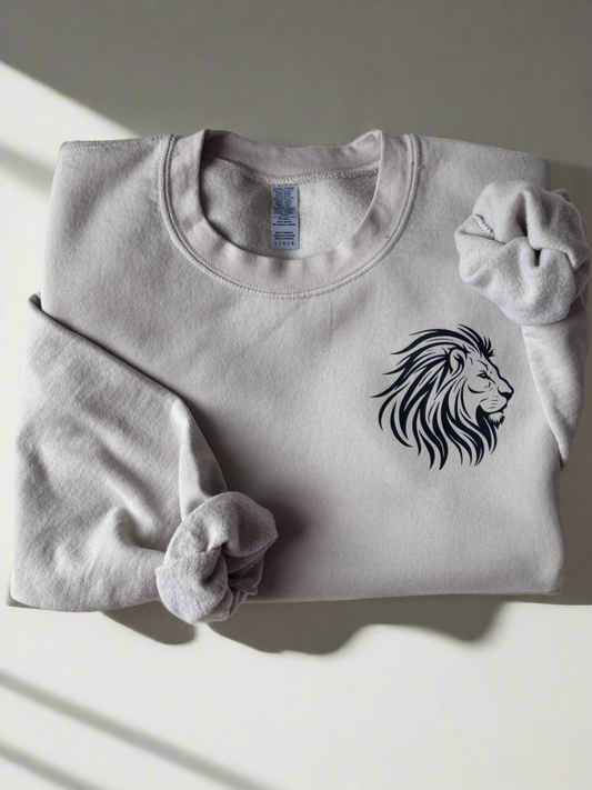 The LION who breaks the enemy, sweatshirt